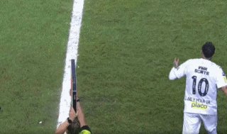 内马尔出场.gif